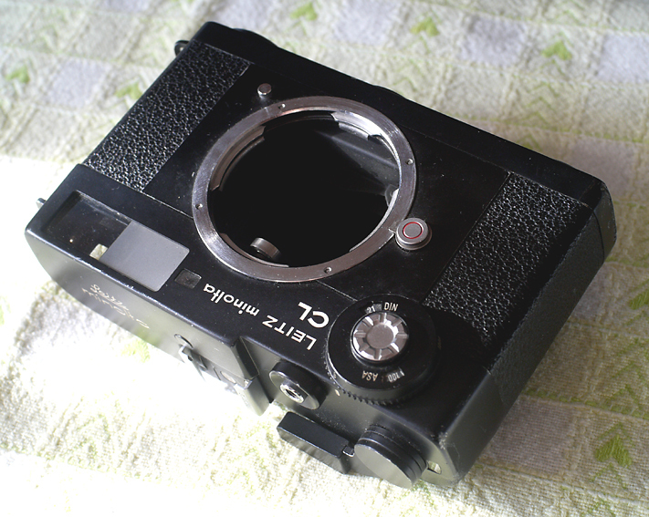 LEITZ minolta CL: カメラの箱庭